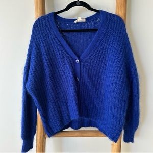 sézane blue sweater